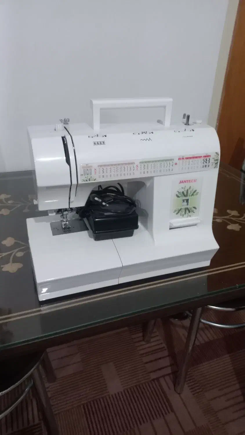 چرخ خیاطی درجه یک|چرخ خیاطی و ریسندگی|سمنان, |دیوار