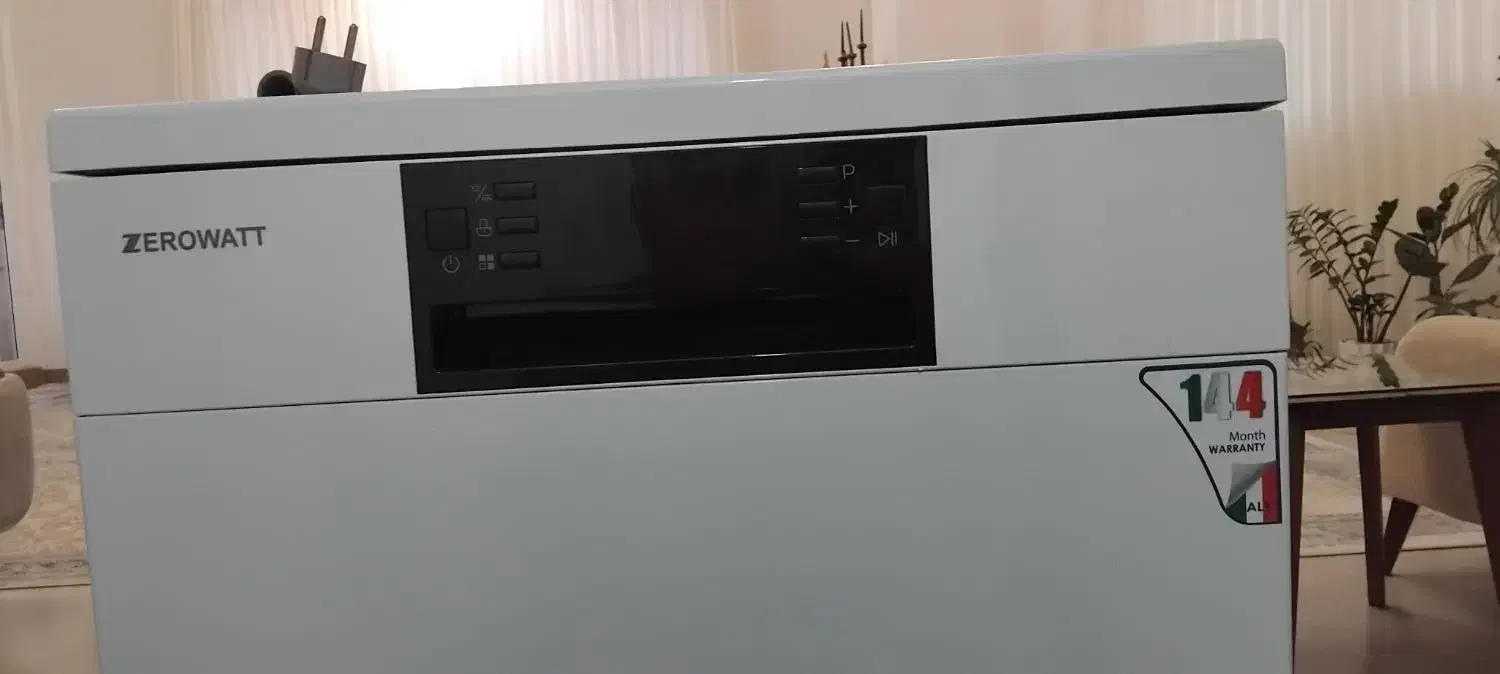 ماشین ظرفشویی از برند  Zerowatt در حد نو|ماشین ظرفشویی|ارومیه, |دیوار