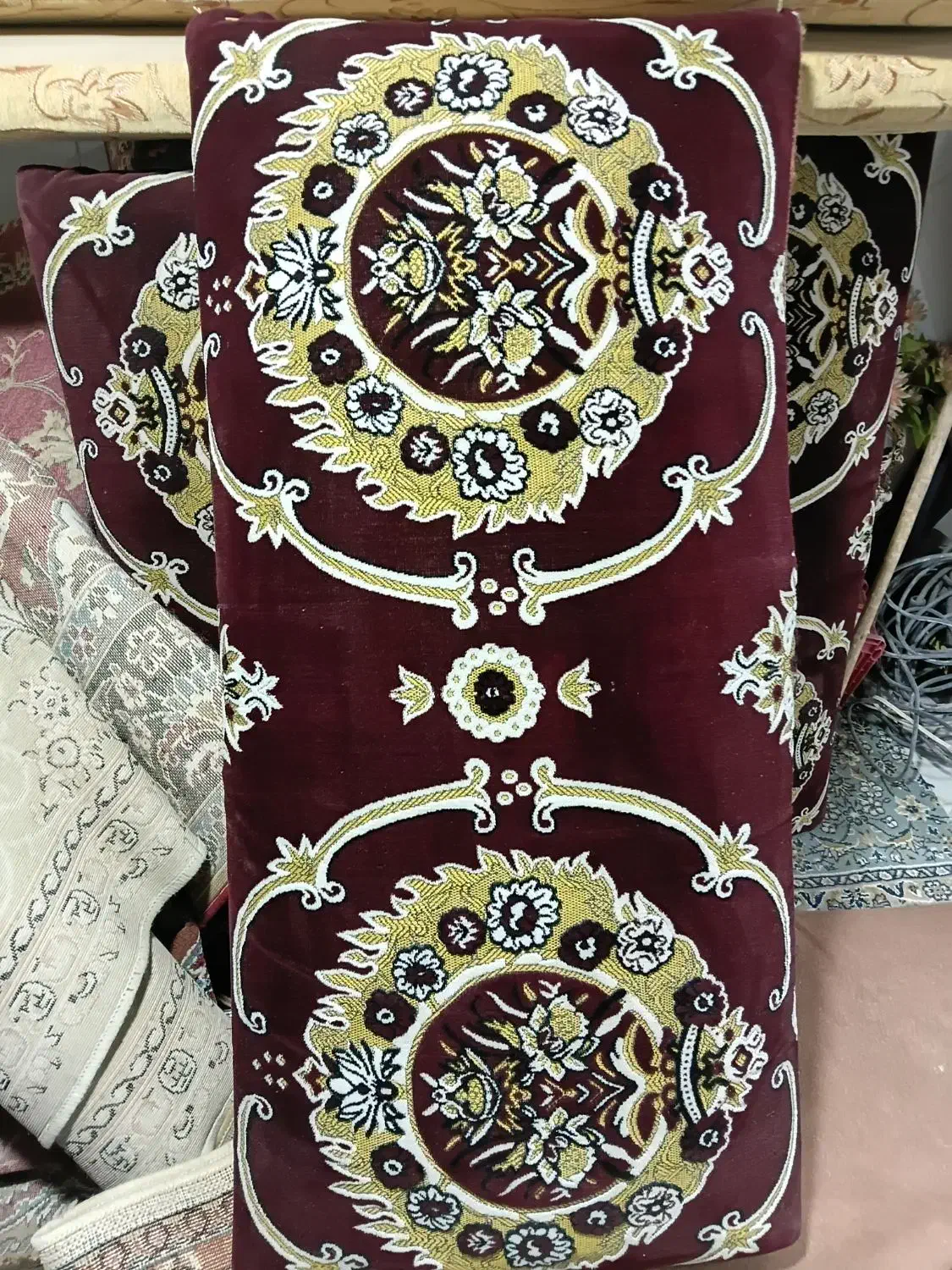 پشتی ۴عدد|پشتی|کبودرآهنگ, |دیوار