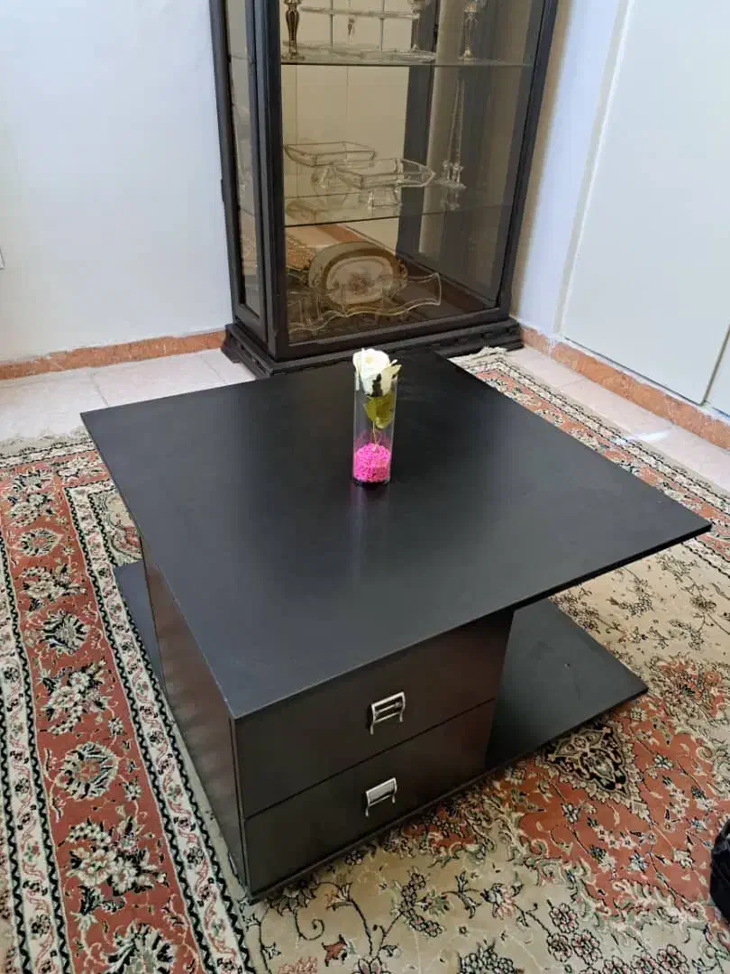 میز جلومبلی|میز و صندلی غذاخوری|تهران, مقدم|دیوار