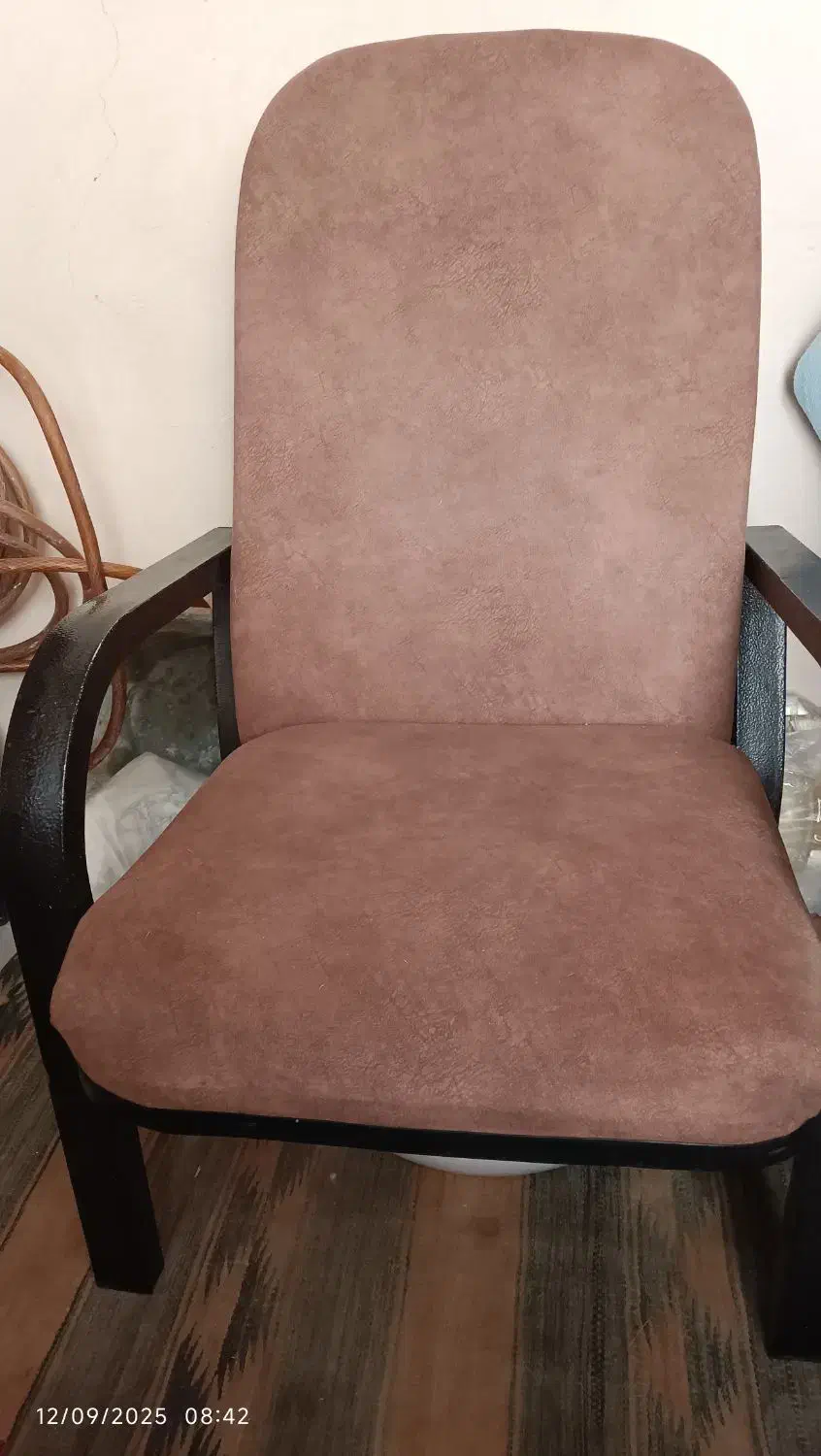 صندلی|صندلی و نیمکت|بیرجند, |دیوار