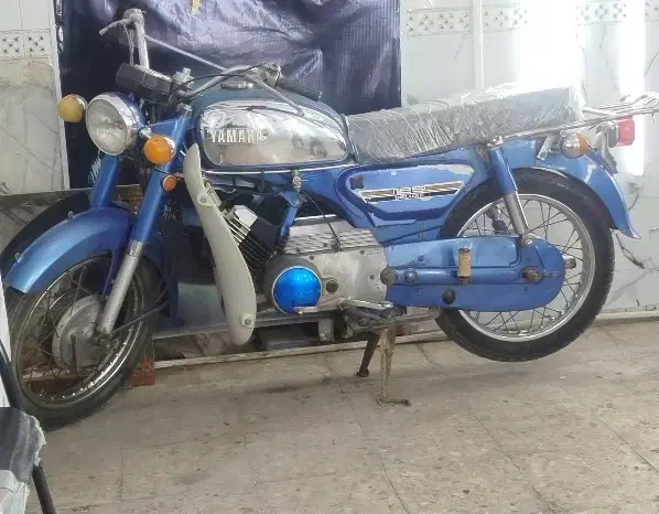 یاماها ۱۲۵کلکسیونی ۹۰درصد فابریک|موتورسیکلت|یزد, |دیوار