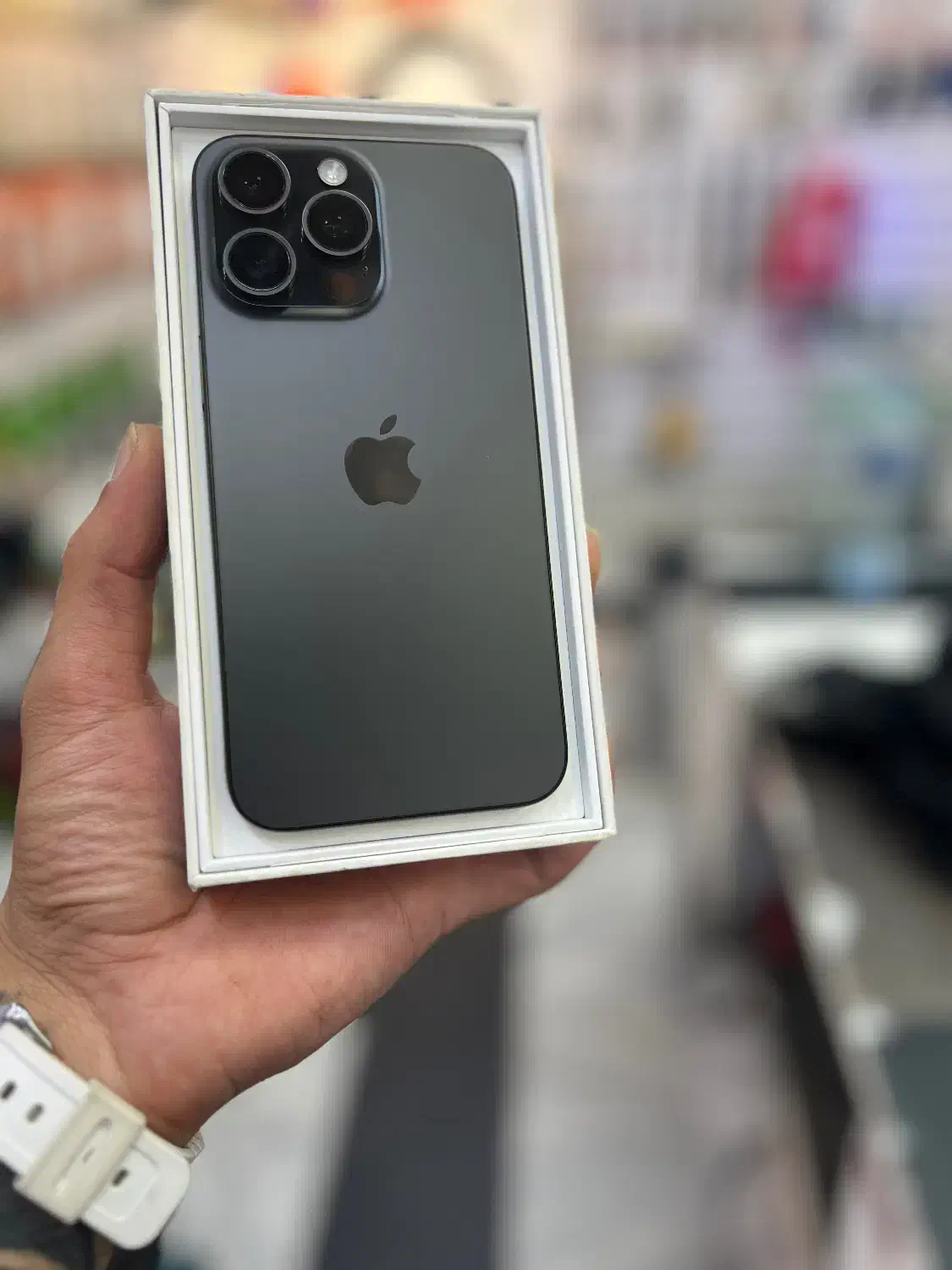 ایفون ۱۵پرو مکس در حد اک|موبایل|اهواز, نادری|دیوار