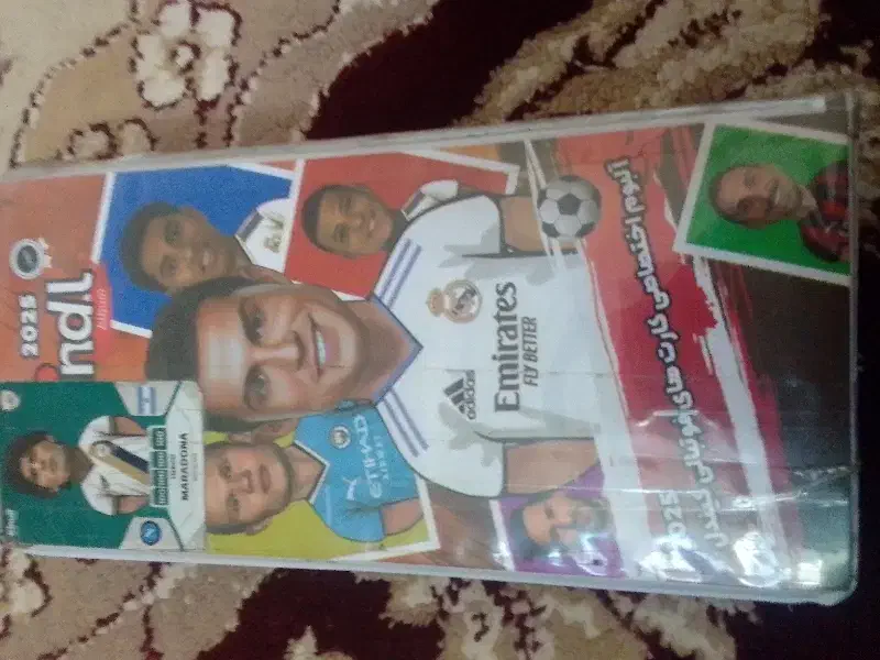 آلبوم کیمدی ۱۲۰ تای داخل آن دوتا کیمدی خوبم هست|اسباب‌‌بازی|رابر, |دیوار