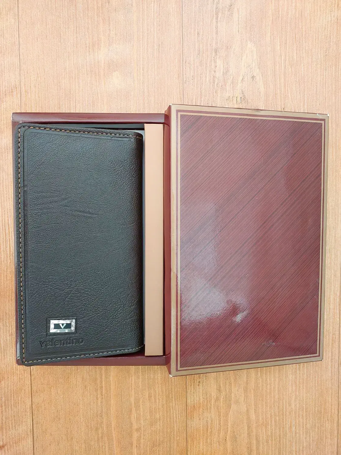 کیف پول چرم برند valentino|کیف، کفش، کمربند|قزوین, |دیوار