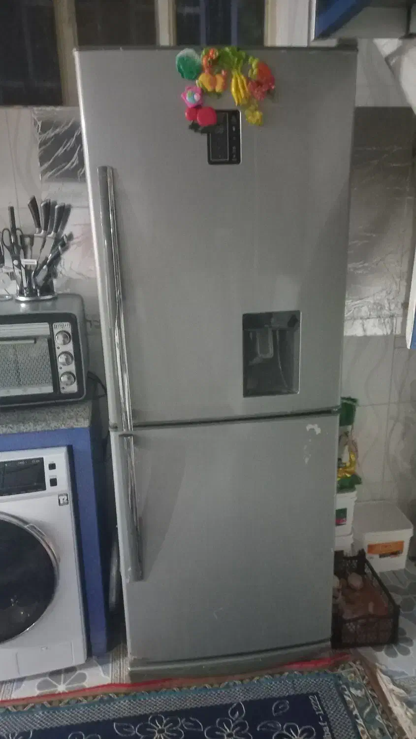 فروش یک عدد یخچال سالم سالم بشرط قیمت ۱۵ میلیون|یخچال و فریزر|پاتاوه, |دیوار