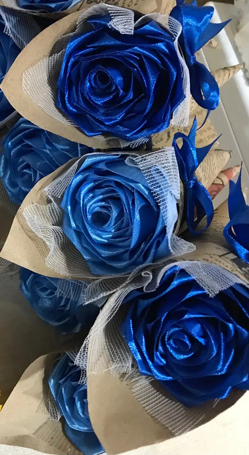 کادوی خاص|گل مصنوعی|رشت, فرزانه|دیوار