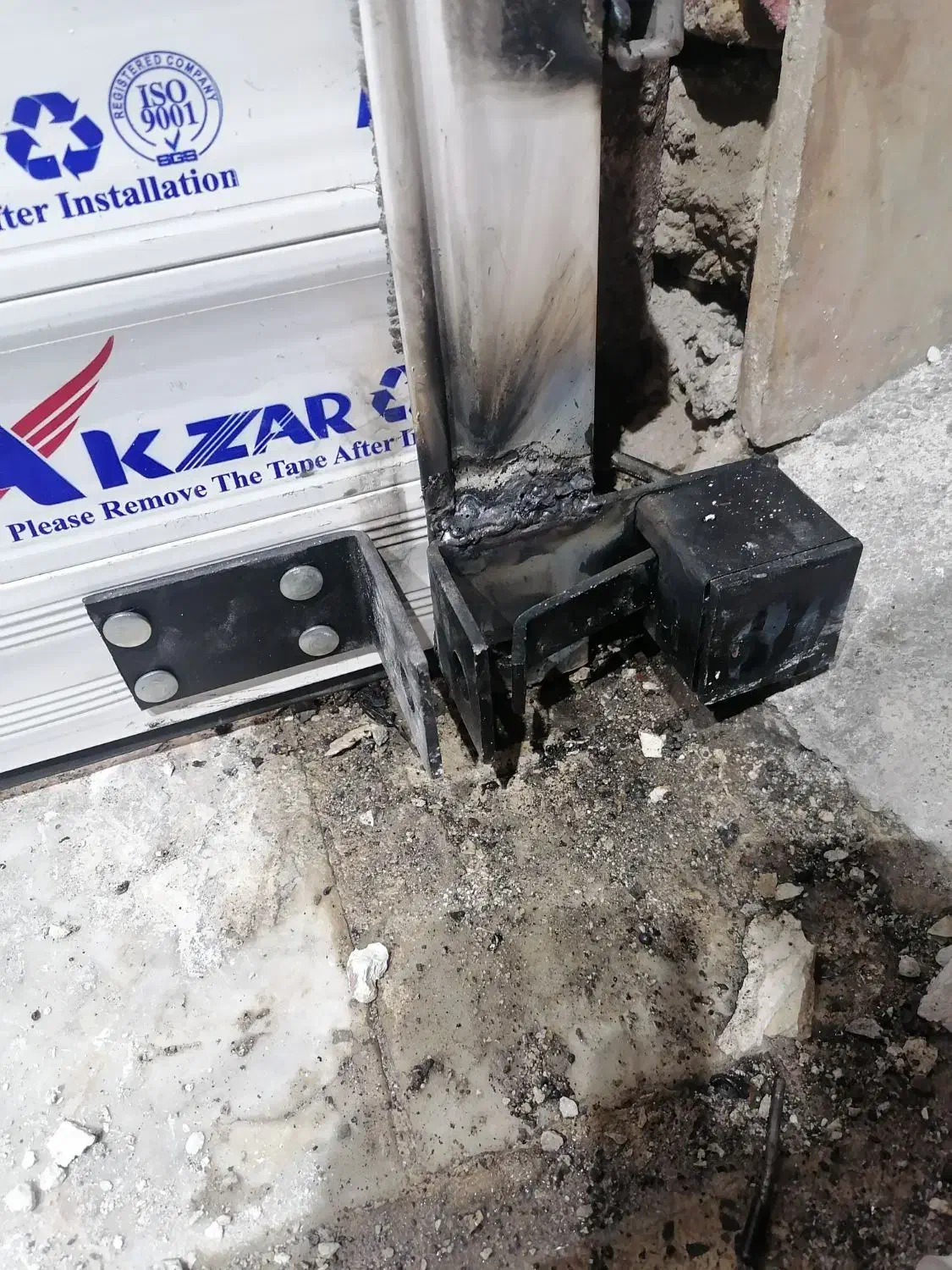 شیشه سکوریت.کرکره برقی دقت خدمات.تعمیرات.تمام نقاط|خدمات پیشه و مهارت|مشهد, طبرسی شمالی|دیوار