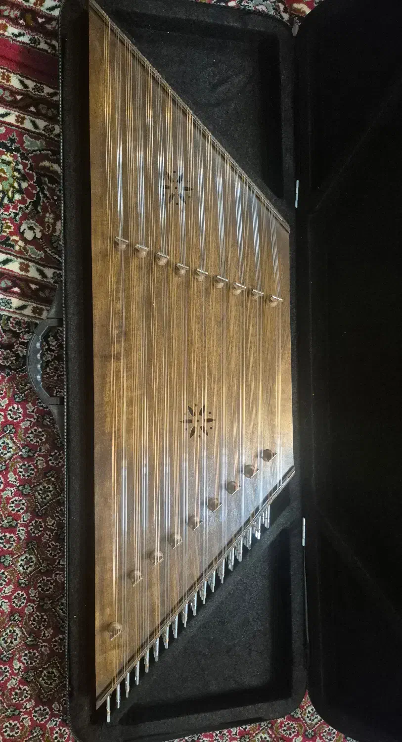 سنتور|سازهای سنتی|همدان, |دیوار