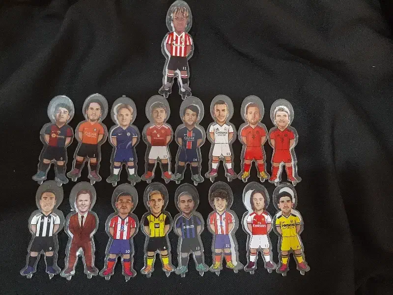 فیگور کیمدی|اسباب‌‌بازی|شیروان (خراسان), |دیوار