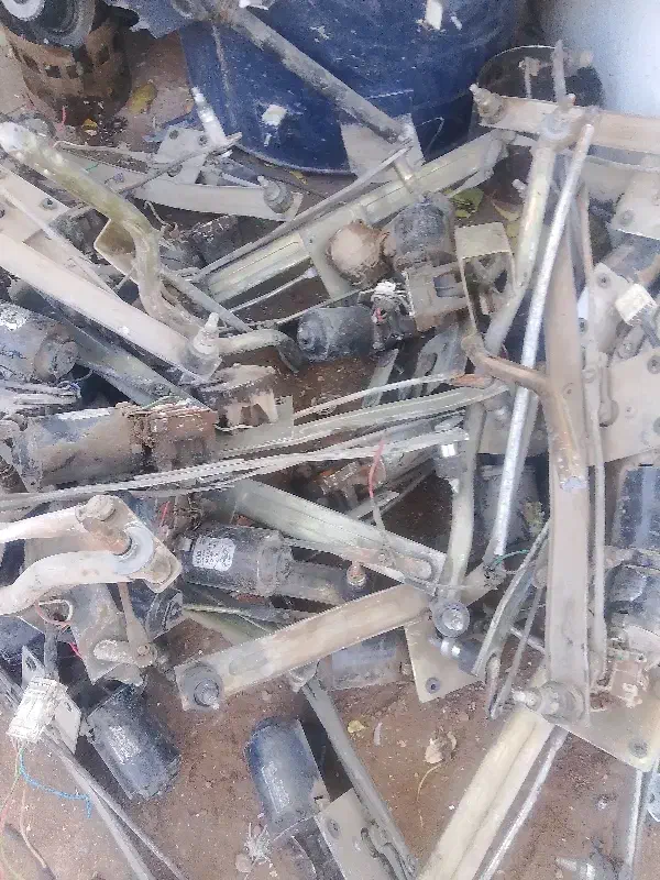 خرید انواع ضایعات فلزی مس یخچال و...|خدمات پیشه و مهارت|خوی, |دیوار