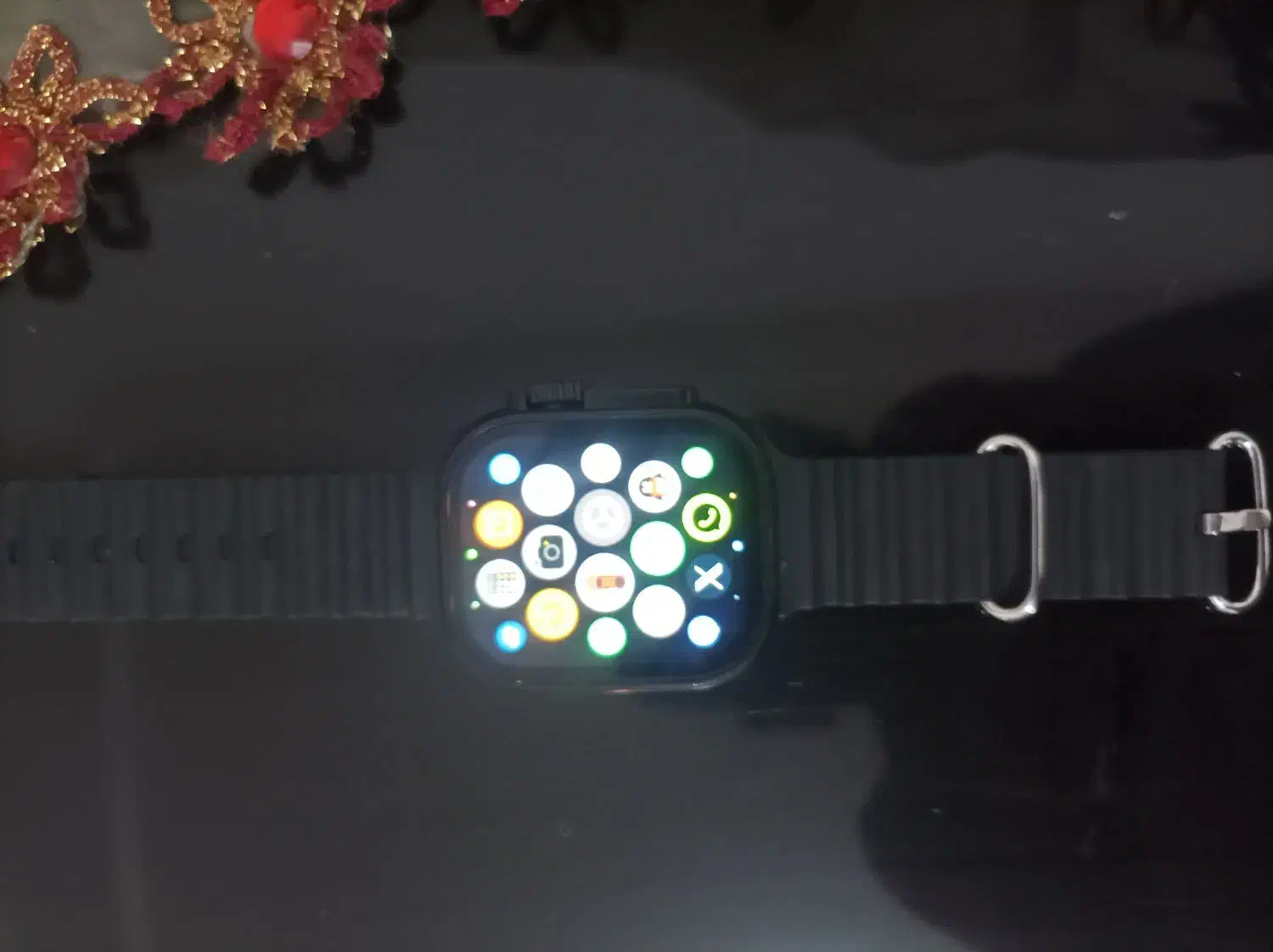 در حد نو|ساعت|خاوه, |دیوار