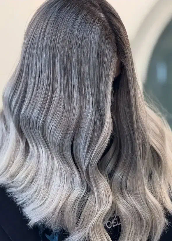 با هر مقدار پولی که داری بیا موهاتو لایت کن|خدمات آرایشگری و زیبایی|صدرا-فارس, فاز ۱|دیوار