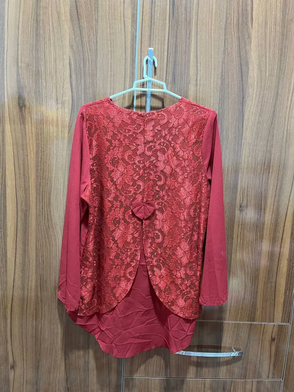 شومیز|لباس|گناباد, |دیوار