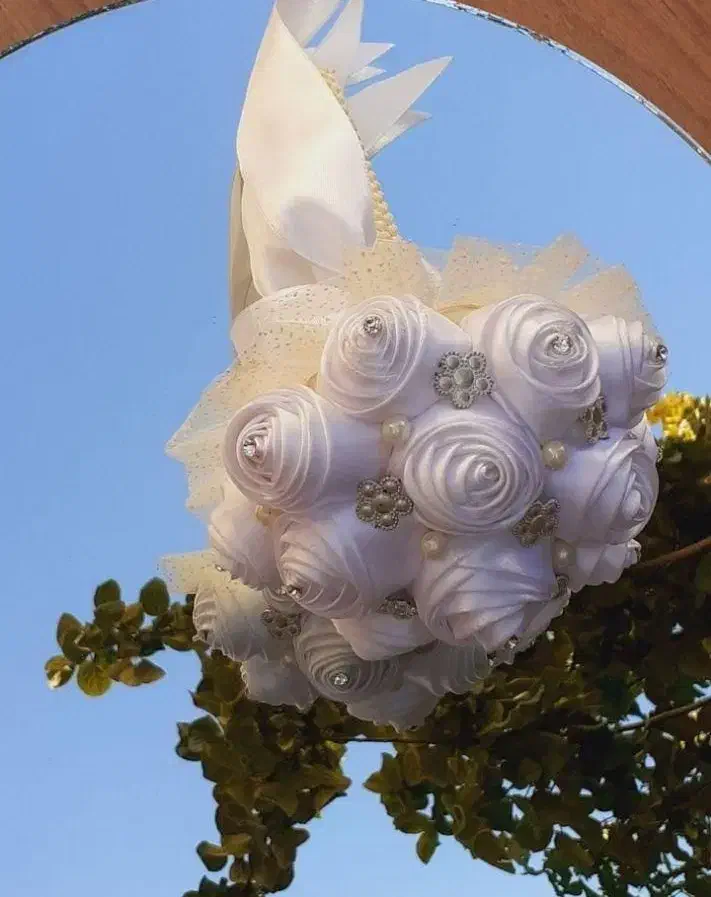 دسته گل ربانی|گل مصنوعی|بروجن, |دیوار