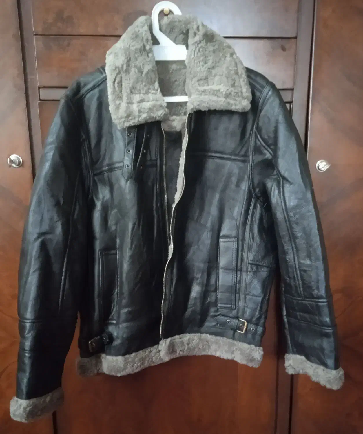 کاپشن بوفالو آمریکایی اصلی چرم طبیعی|لباس|تهران, حکیمیه|دیوار