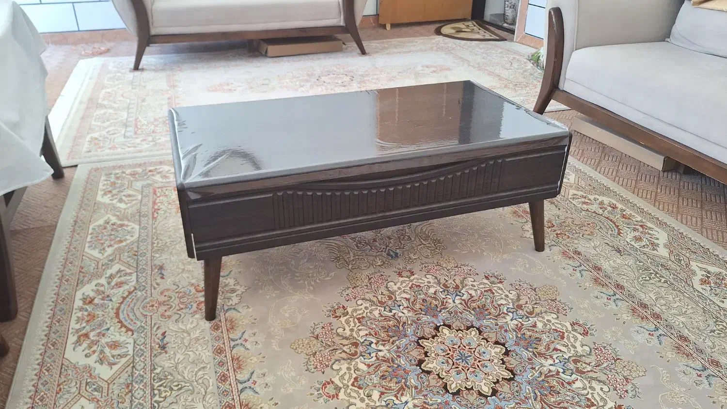 میز جلو مبلی|مبلمان خانگی و میز عسلی|فارسان, |دیوار