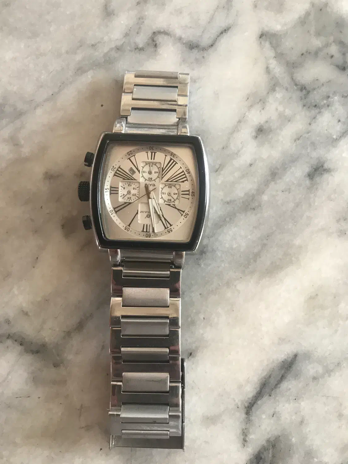 ساعت مچی|ساعت|تویسرکان, |دیوار