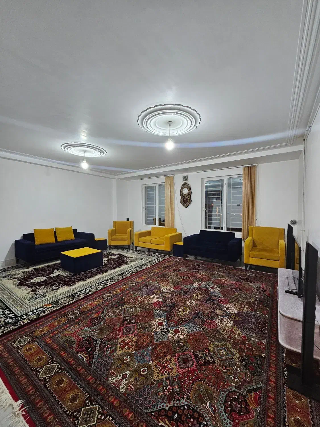 منزل مبله|اجارهٔ کوتاه‌مدت آپارتمان و سوئیت|صدرا-فارس, فاز ۲|دیوار