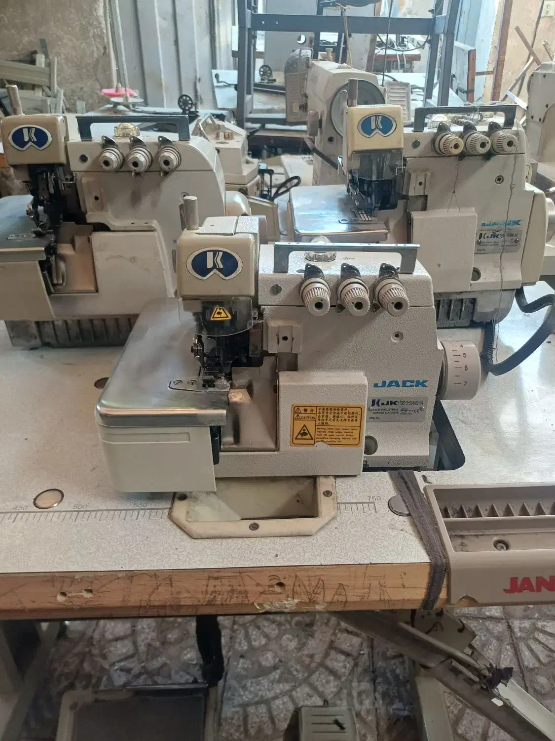 زیکزاک موتور زیز سالم آماده به کار سهنخ|چرخ خیاطی و ریسندگی|اصفهان, شاهد|دیوار