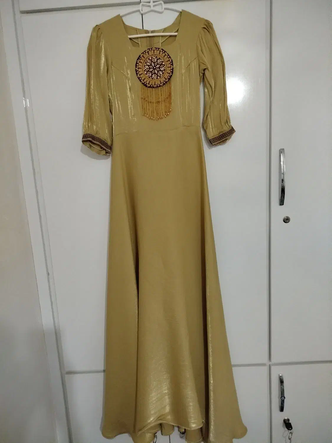 لباس مجلسی|لباس|گنبد کاووس, |دیوار