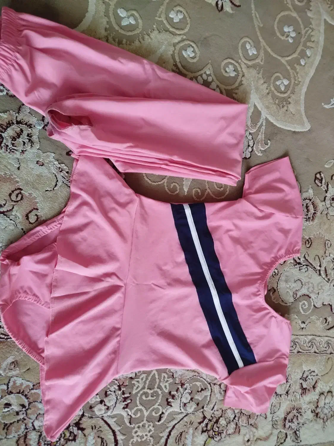 لباس ژیمناستیک نو|کفش و لباس بچه|فردوسیه, |دیوار