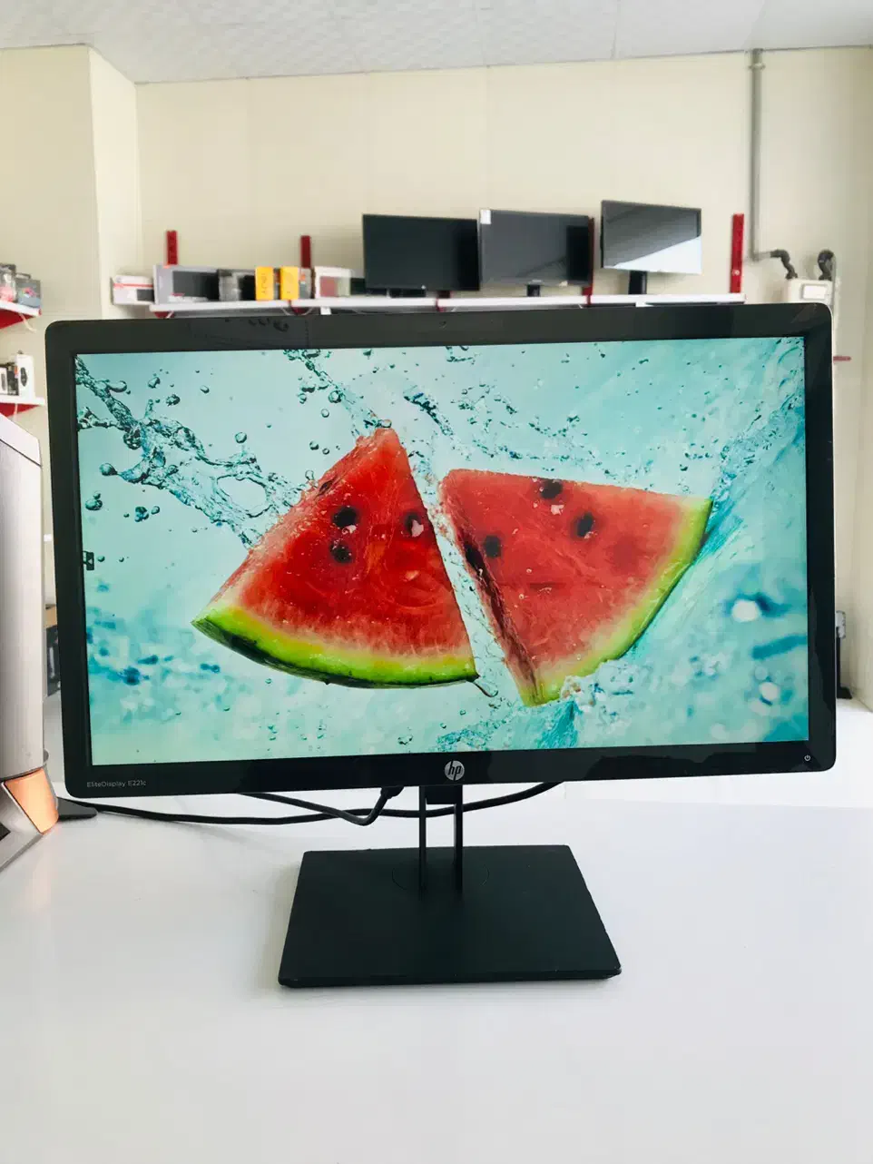 مانیتور 22HP دارای اسپیکر وبکم و میکروفن|قطعات و لوازم جانبی رایانه|محمدشهر, ولدآباد|دیوار