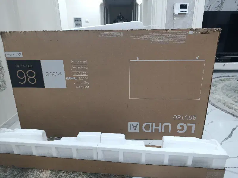 کارتون تلوزیون ال جی ۸۶ اینچ نو|تلویزیون و پروژکتور|کرج, شاهین‌ویلا|دیوار