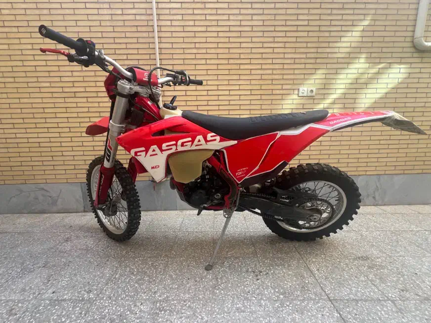 گس گس ۲۵۰|موتورسیکلت|یزد, |دیوار