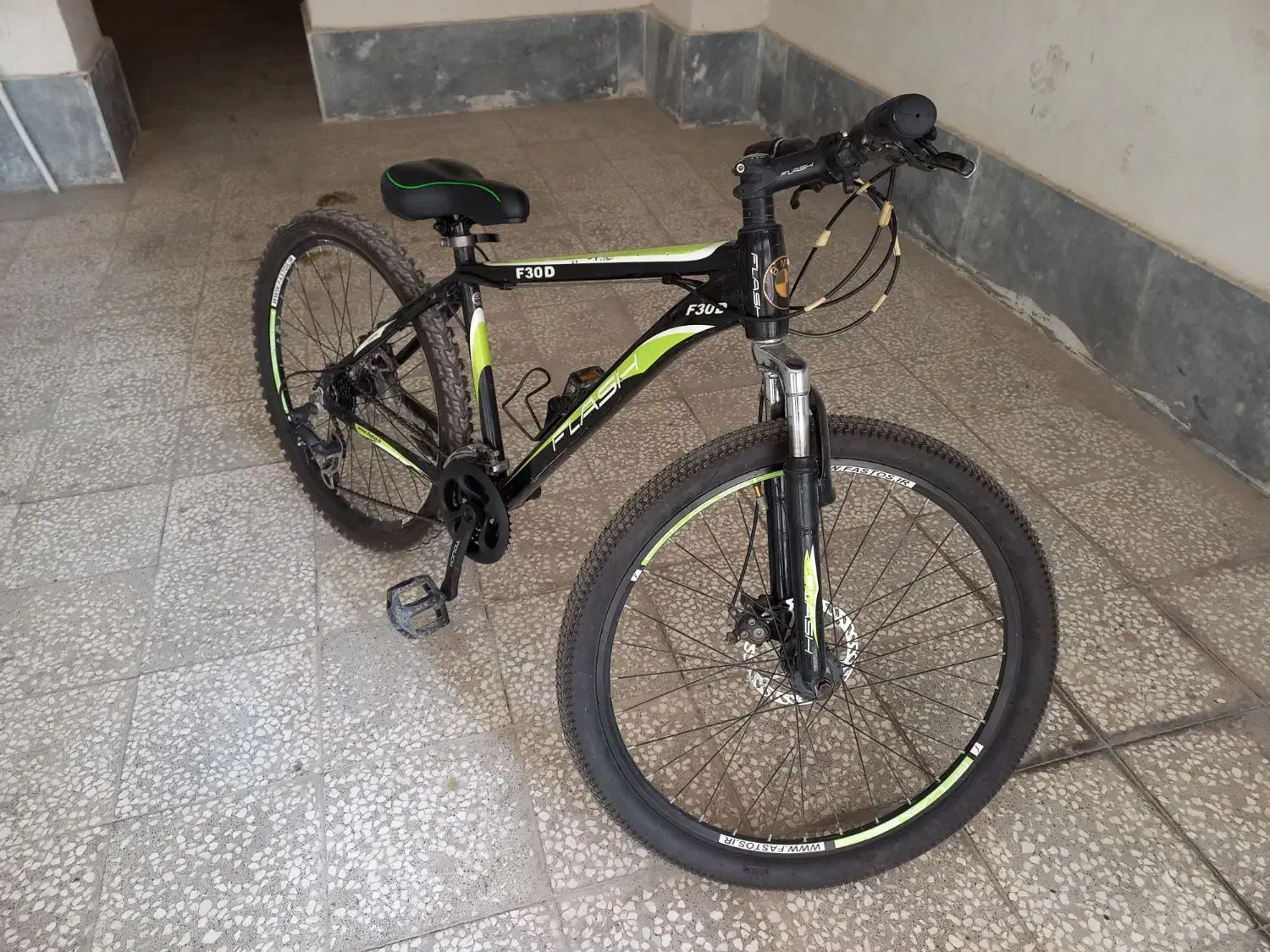 دوچرخه فلش خارجی آلمینیوم ۲۶|دوچرخه، اسکیت، اسکوتر|بجنورد, |دیوار