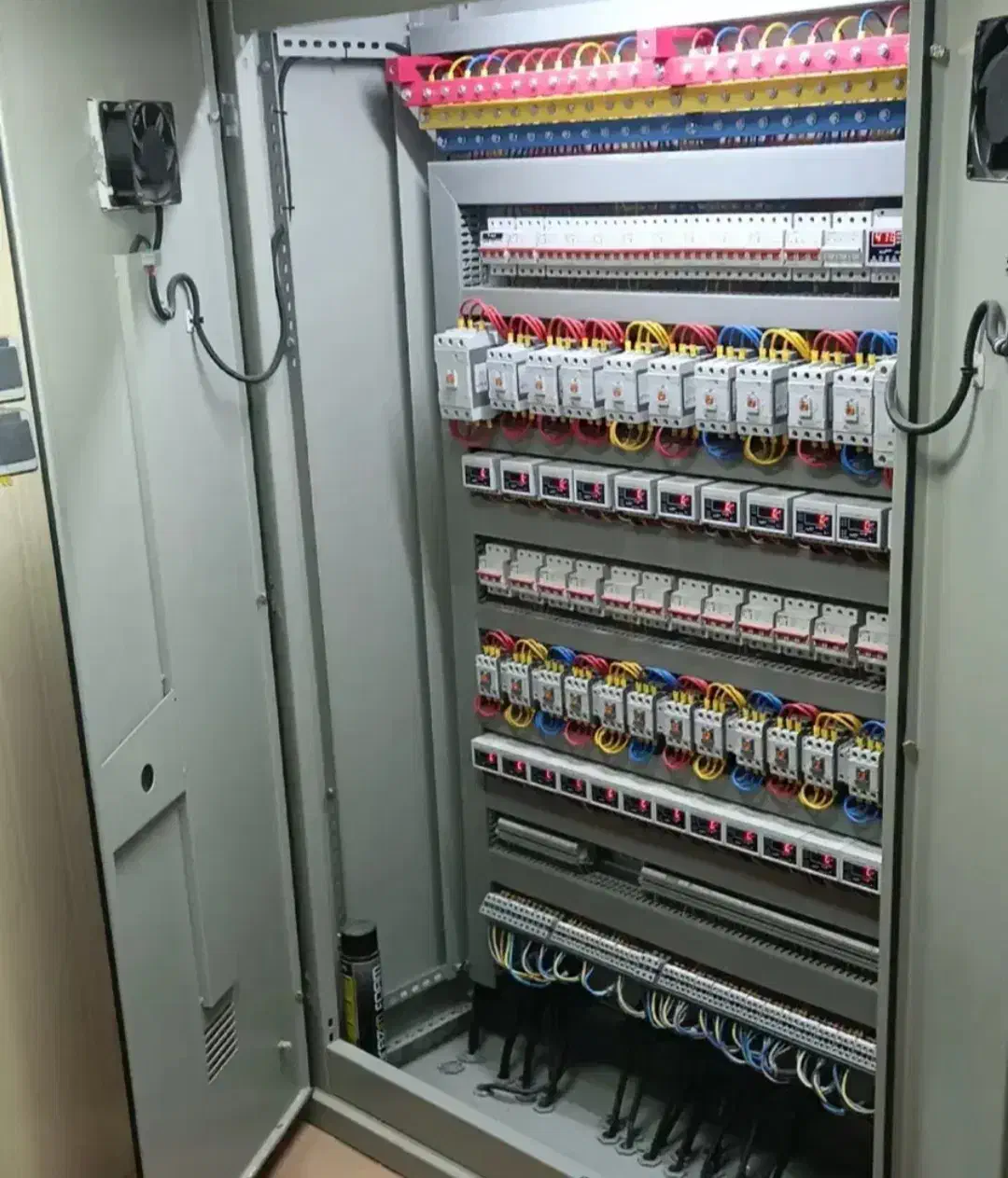 برق کاری در تمام محدود اهر ورزقان کلیبروروستاها|خدمات پیشه و مهارت|اهر, |دیوار