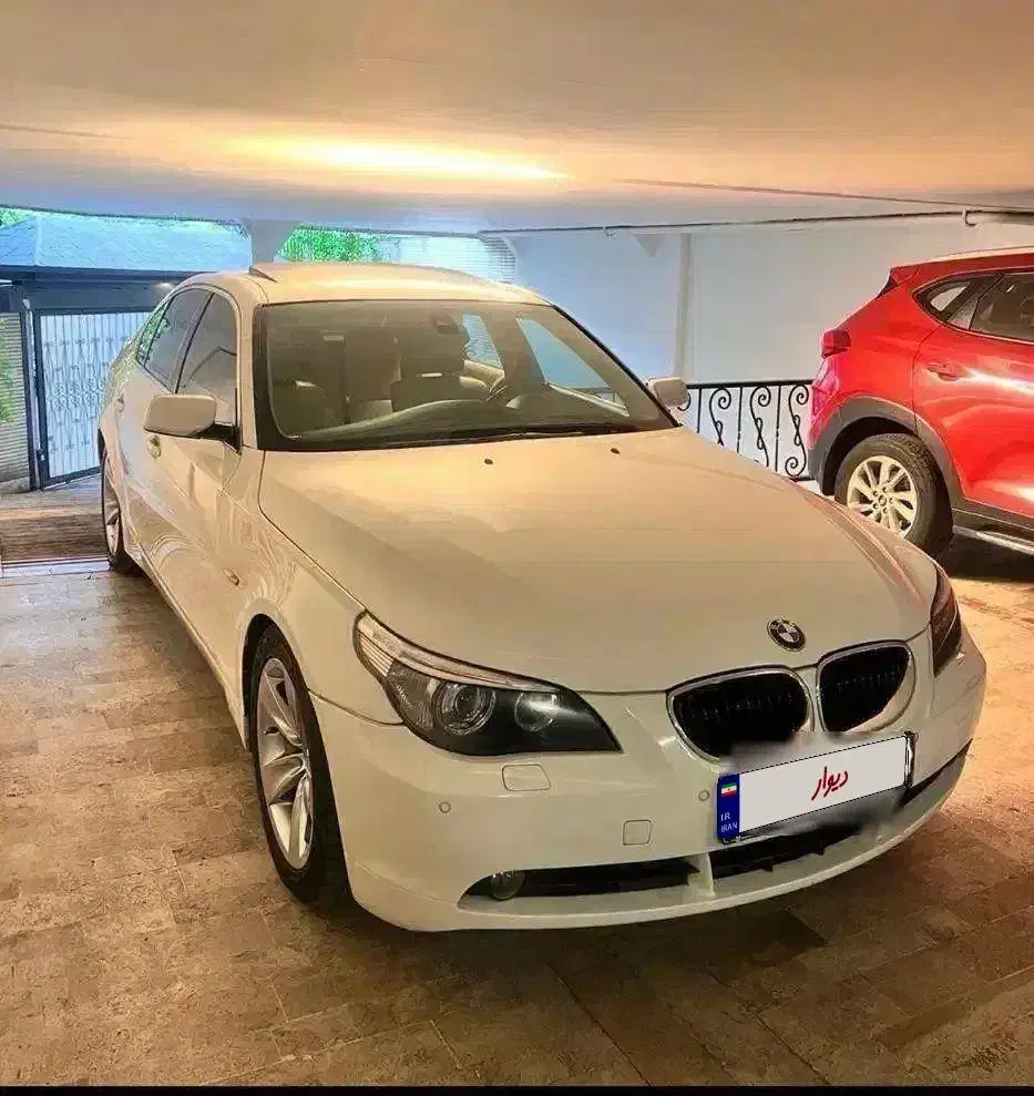 بی ام و ۵۲۵|خودرو سواری و وانت|تهران, چیذر|دیوار