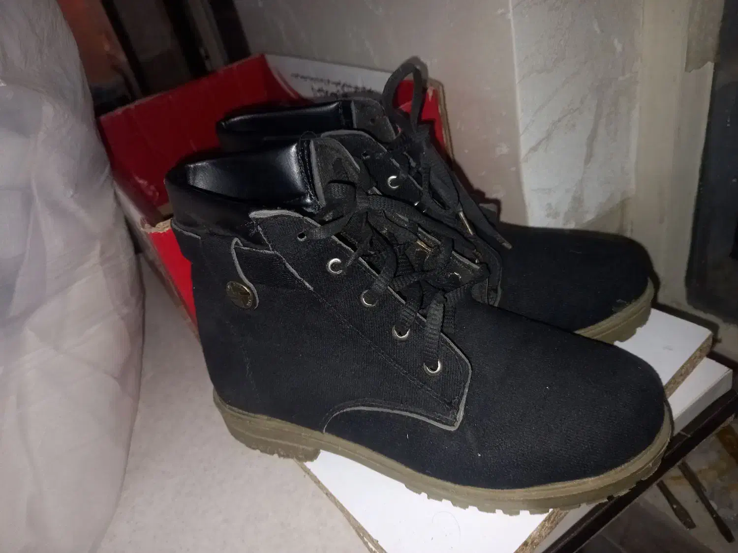 بوت سایز 38 مارک تیم برلند خارجی معروف در کمپینگ|کیف، کفش، کمربند|بروجرد, |دیوار