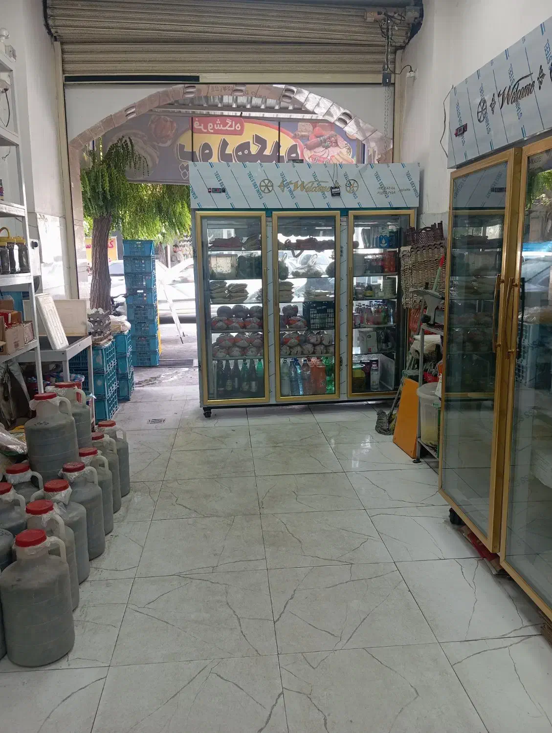 فروش یخچال و فریزر و قفسه|فروشگاه و مغازه|شاهین دژ, |دیوار