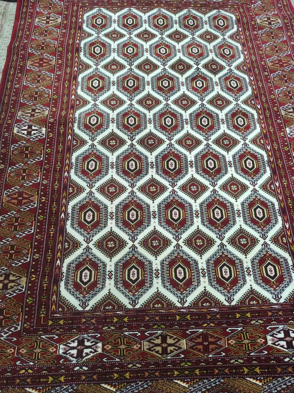 فرش اکریلیک ۲در سه|فرش|گنبد کاووس, |دیوار