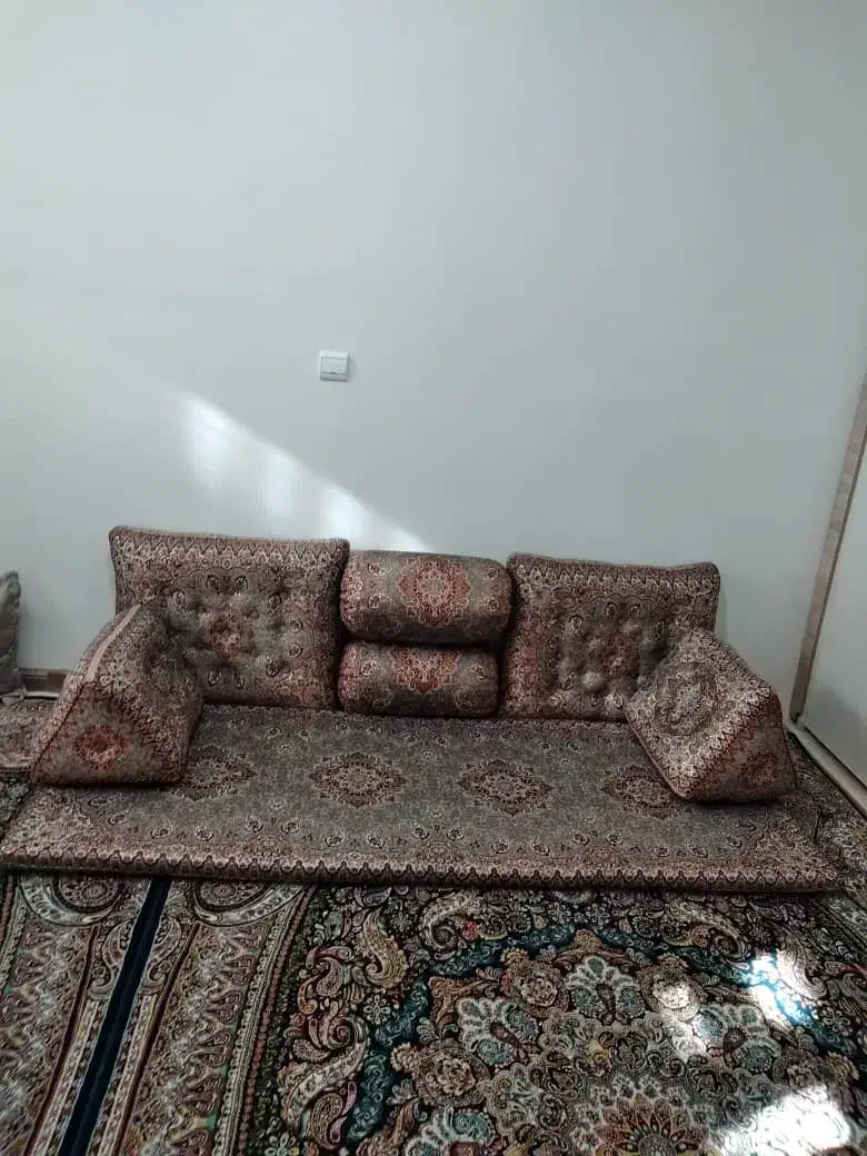 تولید و پخش خان نشین یزد|پشتی|یزد, |دیوار