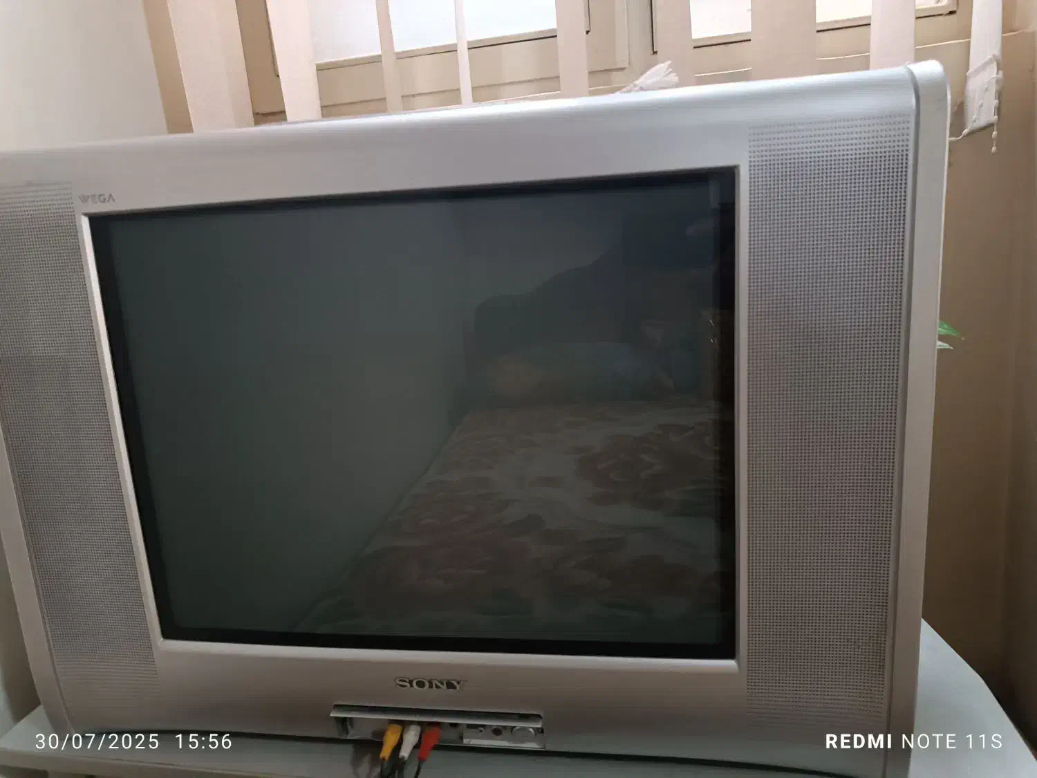 تلویزیون سونی وگا 21 اینچ|تلویزیون و پروژکتور|تبریز, |دیوار