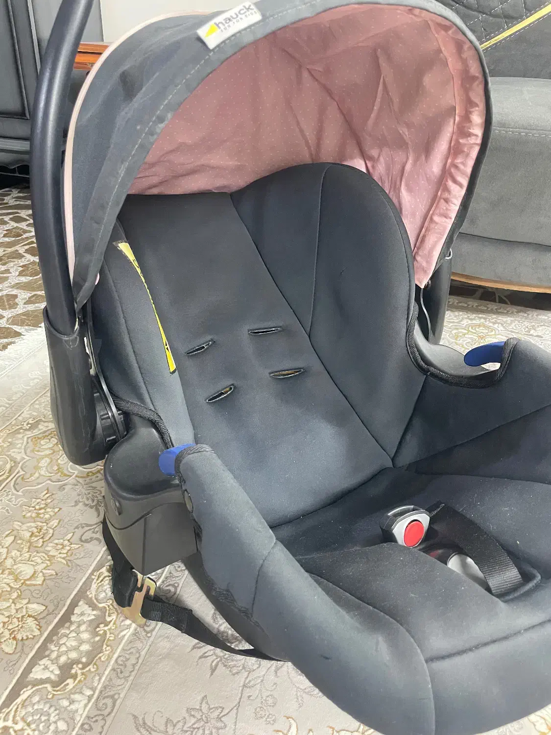 صندلی ماشین و کریر آلمانی|کالسکه و لوازم جانبی|مشهد, کوی المهدی|دیوار