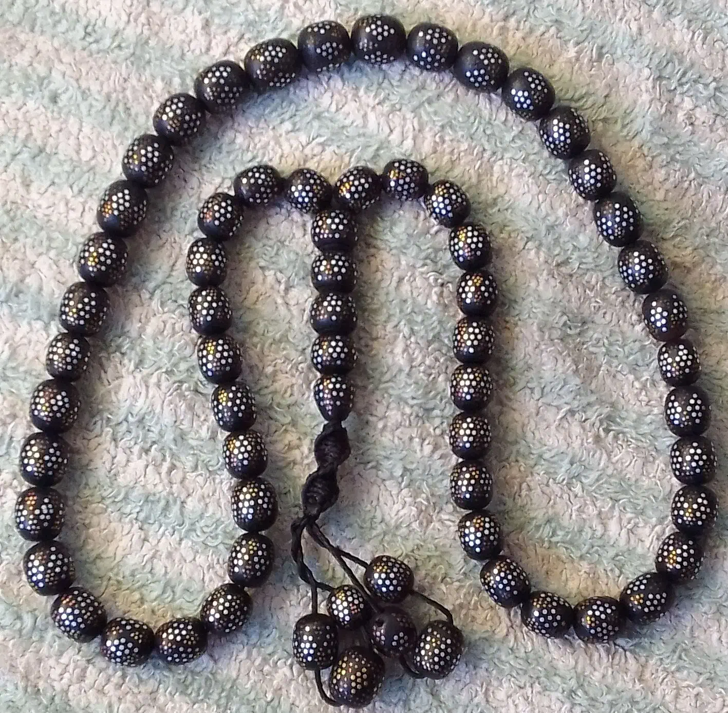 تسبح نقره کوب|بدلیجات|کاشمر, |دیوار