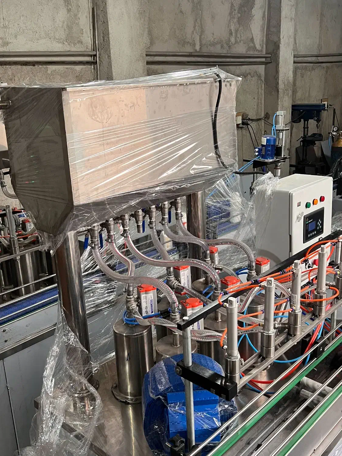 پرکن/۶نازله/سیلندر پیستونی/مواد غلیظ|ماشینآلات صنعتی|قدس, شهرقدس|دیوار