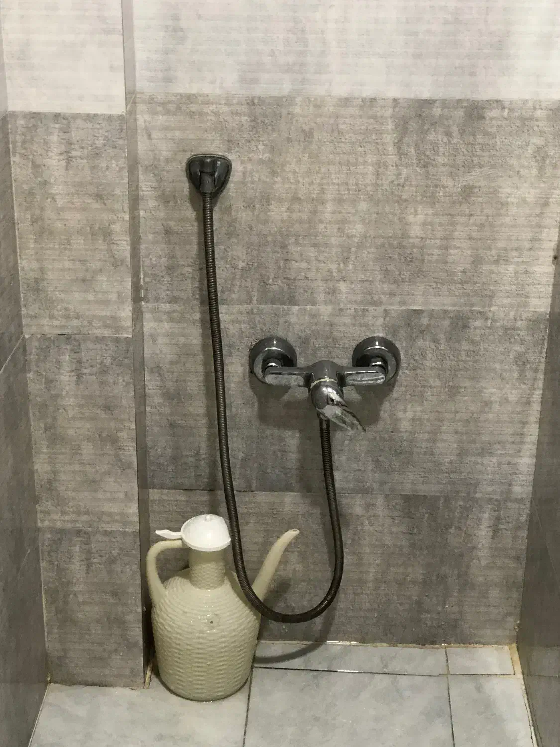 روشویی|لوازم سرویس بهداشتی|رشت, آزادگان|دیوار