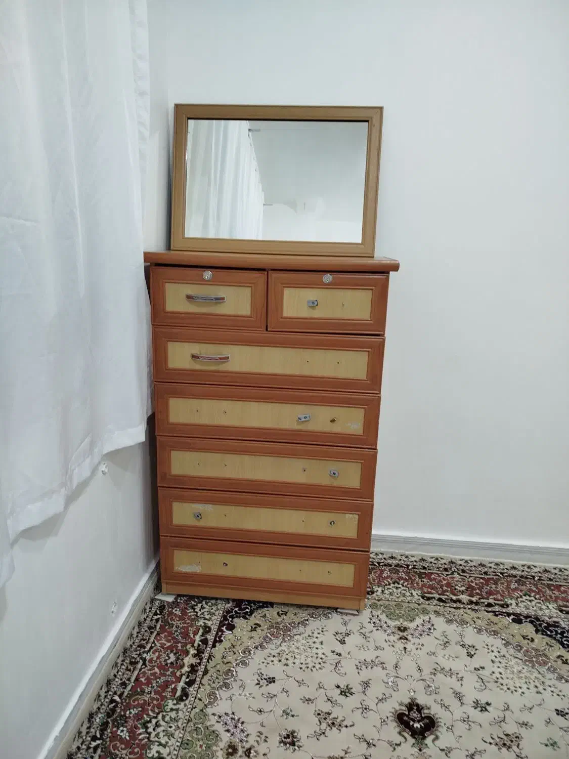 دلاور|جاکفشی، کمد، دراور|مریوان, |دیوار