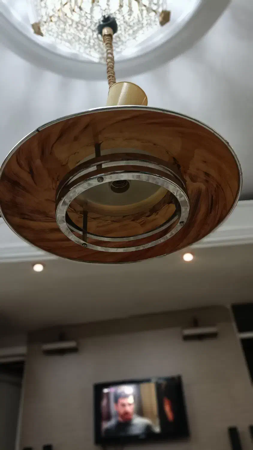 لوستر نو و بسیار تمیز|لوستر و چراغ آویز|شهریار, شهریار|دیوار