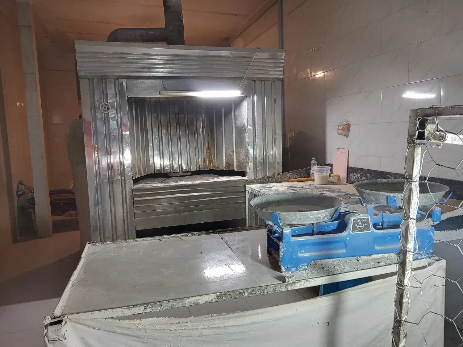 نانوایی آزاد پز|فروشگاه و مغازه|آشخانه, |دیوار