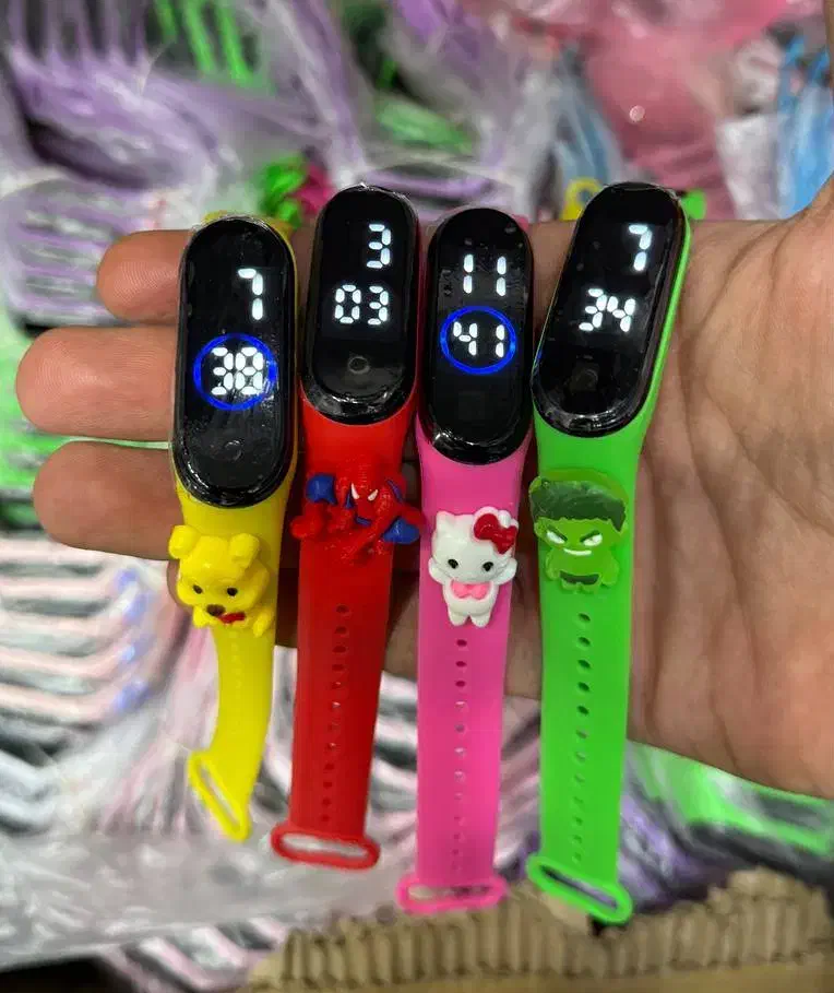 ساعت دیجیتال عروسکی بچه گانه|ساعت|قم, صفائیه|دیوار