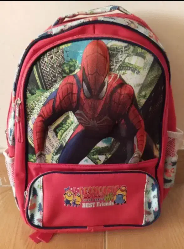 کیف مدرسه|کیف، کفش، کمربند|ارومیه, |دیوار