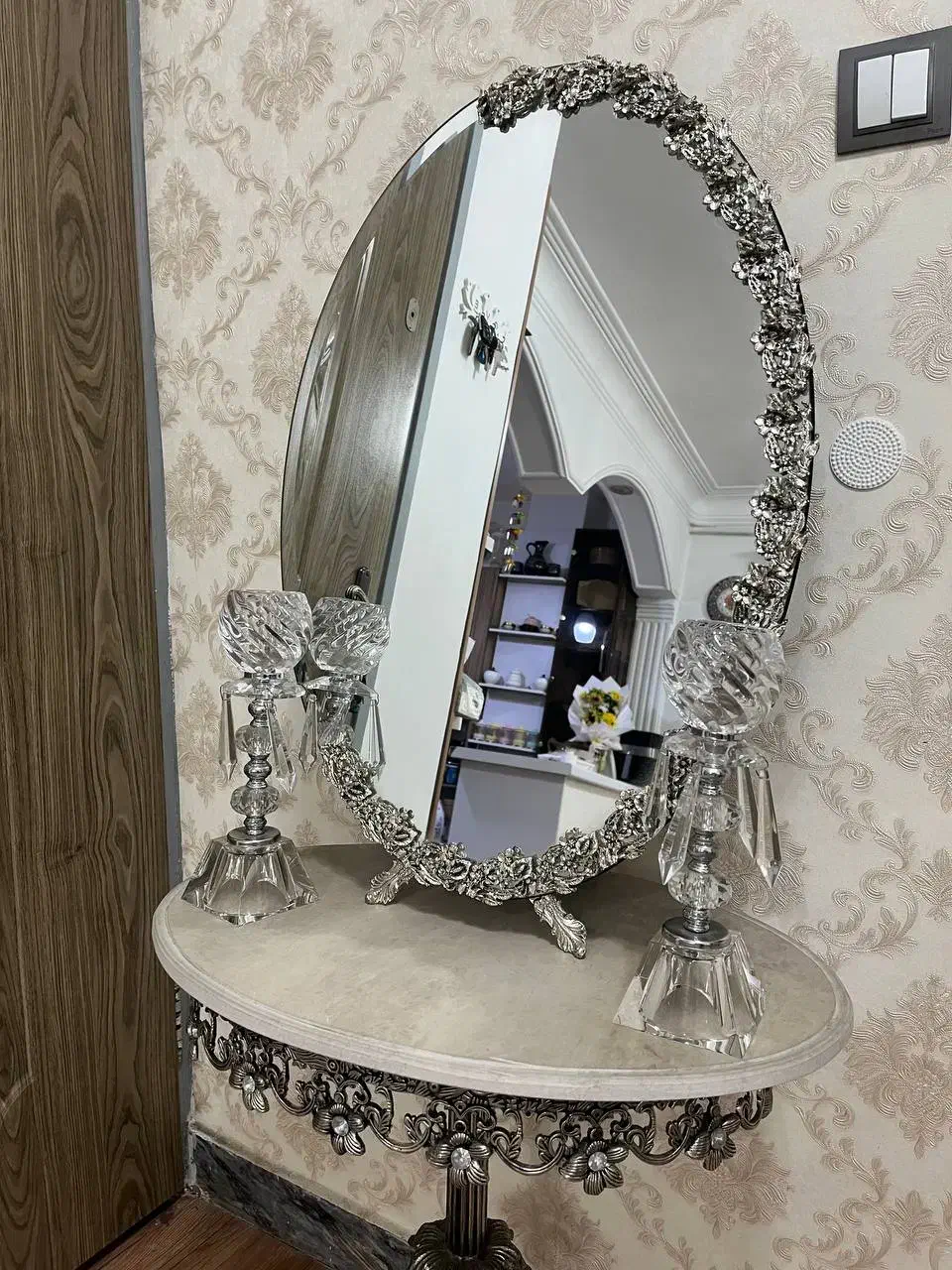 آینه و شمعدان|بوفه، ویترین، کنسول|رشت, فلسطین|دیوار