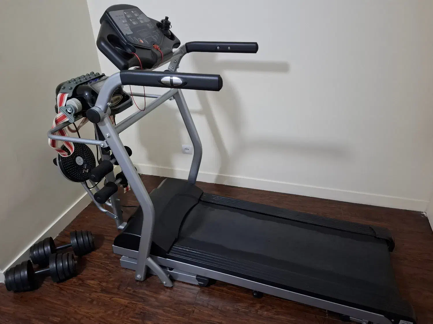 تردمیل ۵کاره تایوانی اصل|تجهیزات ورزشی|تهران, سید خندان (جلفا)|دیوار