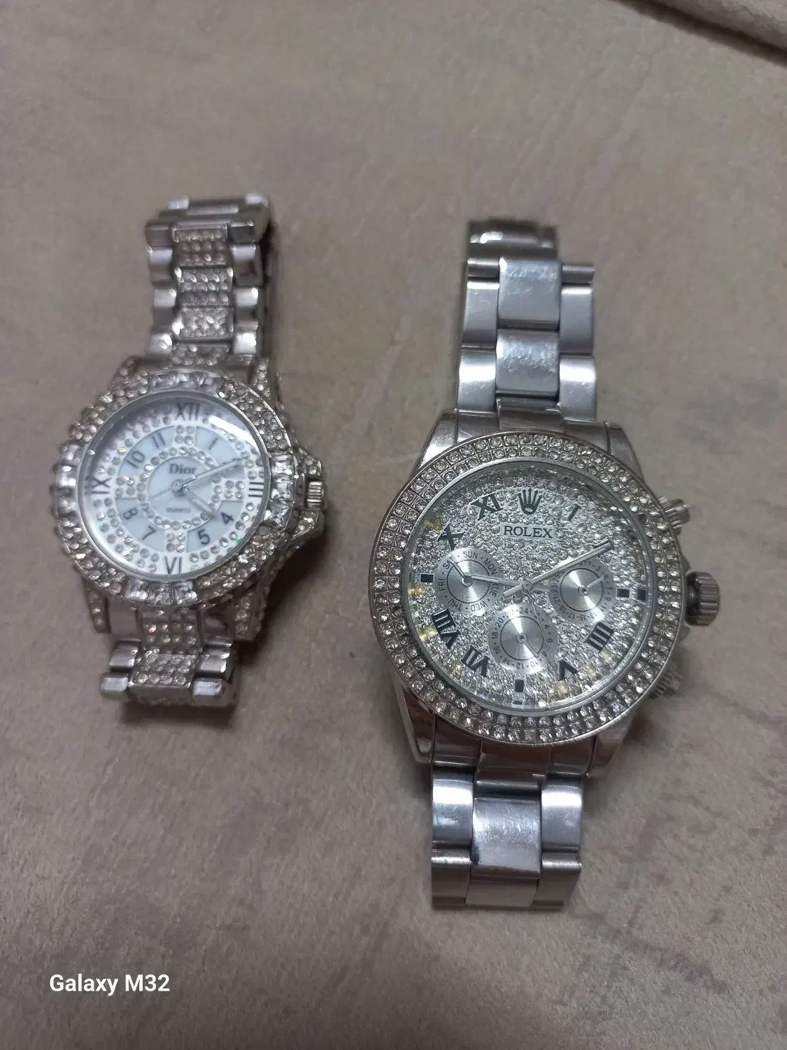 ساعت ست مردانه و زنانه|بدلیجات|تهران, شادآباد|دیوار