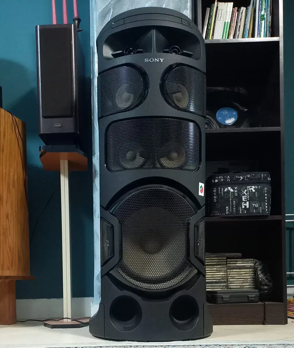 پارتی باکس سونی|سیستم صوتی خانگی|اندیشه, اندیشه فاز ۴|دیوار